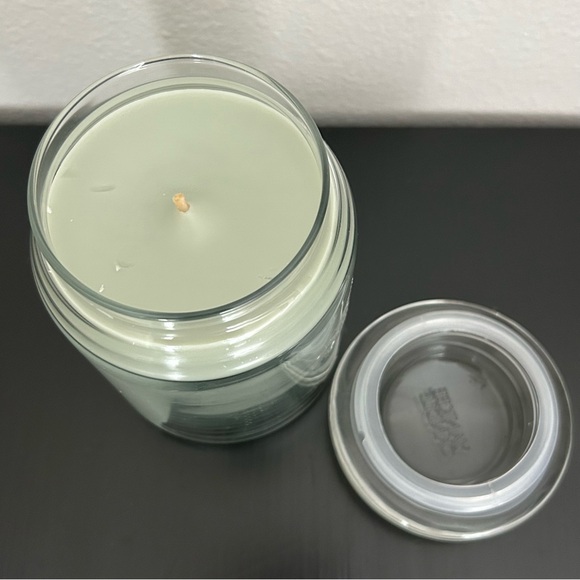 Yankee Candle FRESH BAMBOO Home Classics Large Jar Candle 110-150 hrs 22 oz - Picture 3 of 3